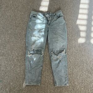 Worn and Torn H&M Loose Mom Jean, Size 10
